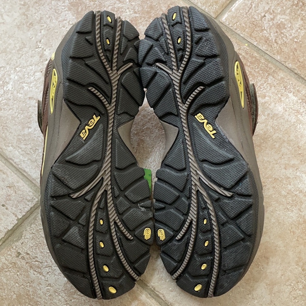 Teva Spoiler 4 Waterproof Suede Sport Sandals - Picture 12 of 16
